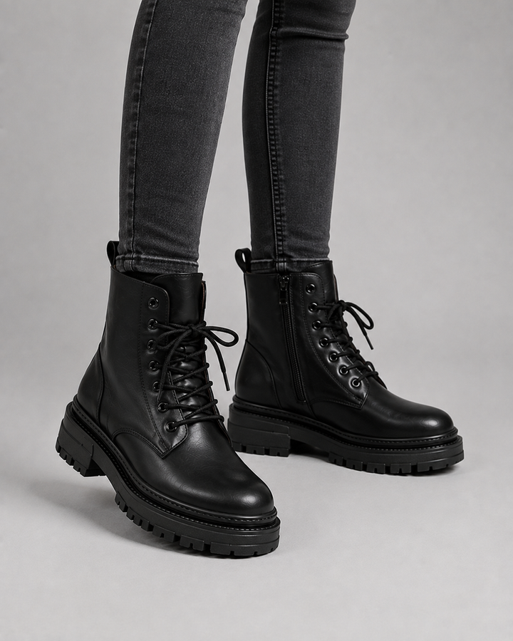 Roberta | Women's Faux Fur Lace-Up Snow Boots