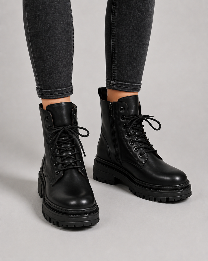 Roberta | Women's Faux Fur Lace-Up Snow Boots